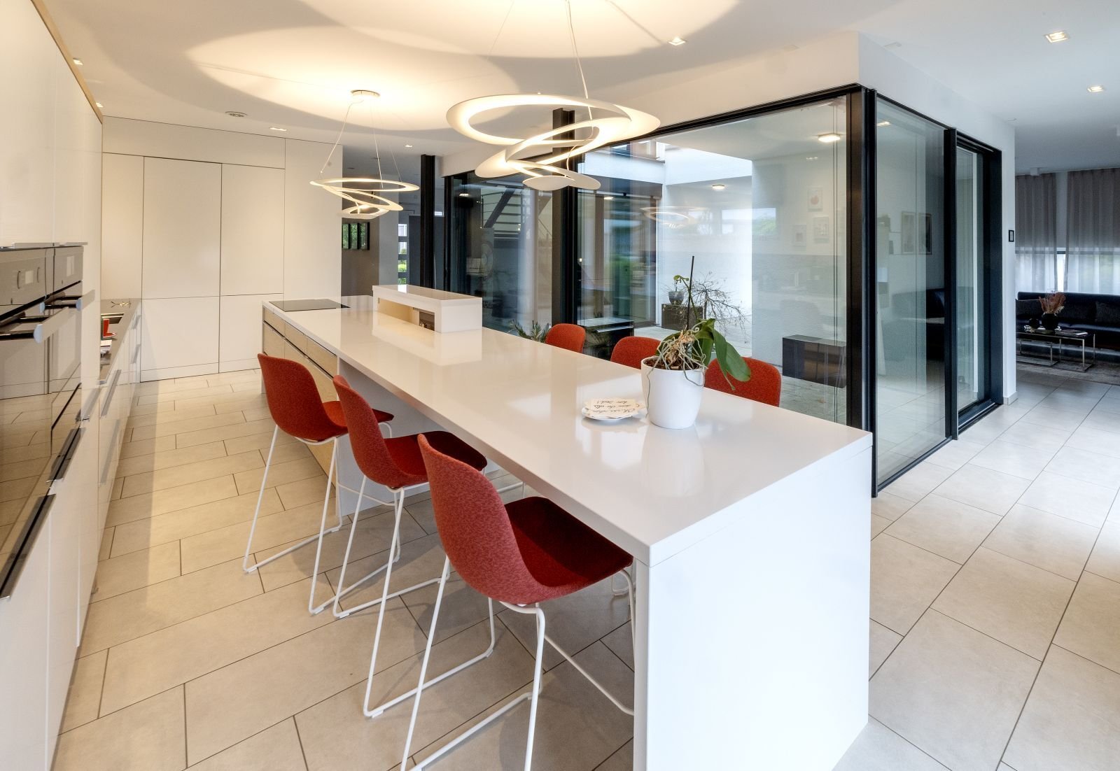 Ein Ort zum Ankommen, Durchatmen und Wohlfühlen – mit OKAL gestalten Sie Ihr neues Zuhause ganz nach Ihren Wünschen