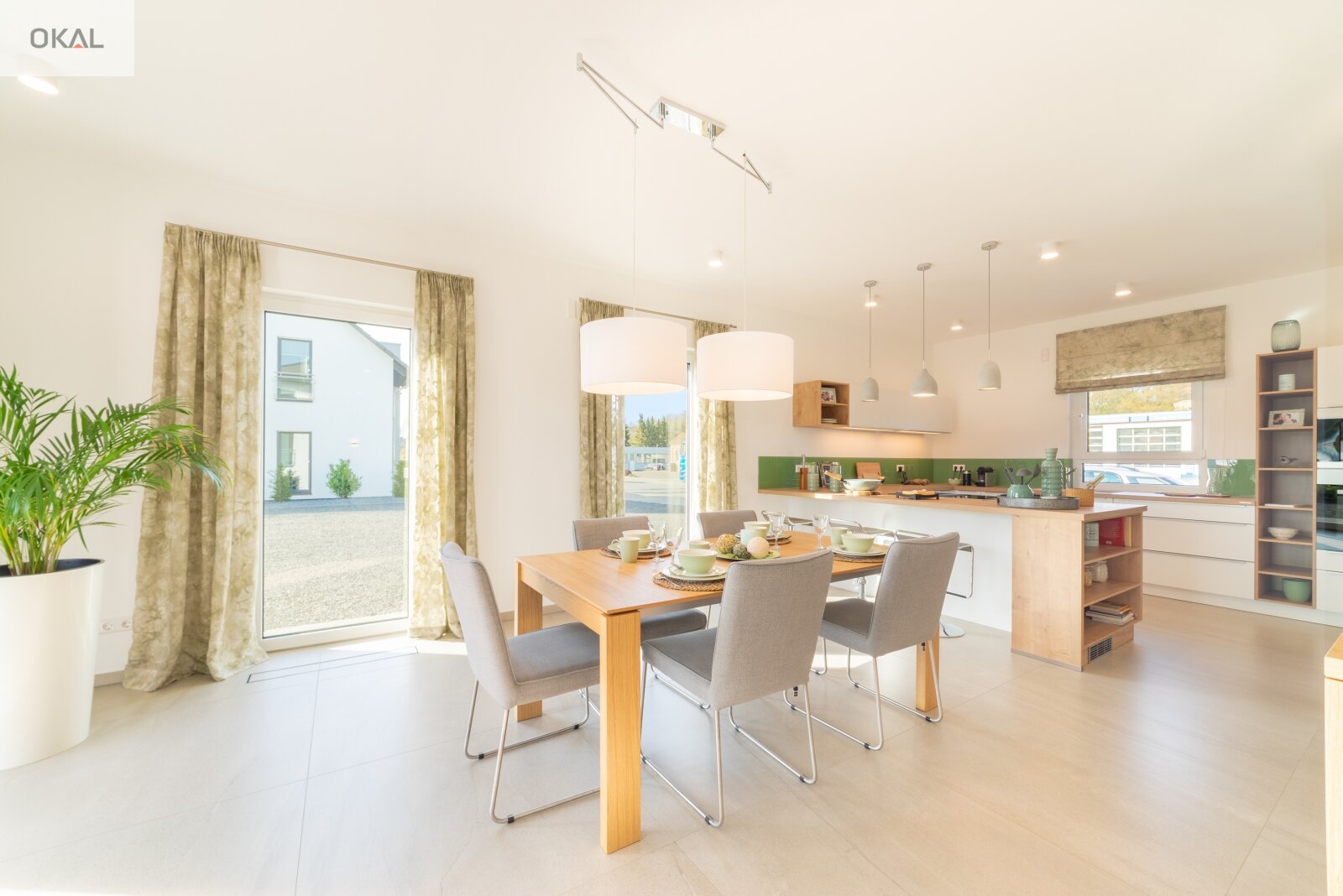 EINFAMILIENHAUS MIT OFFENER ARCHITEKTUR