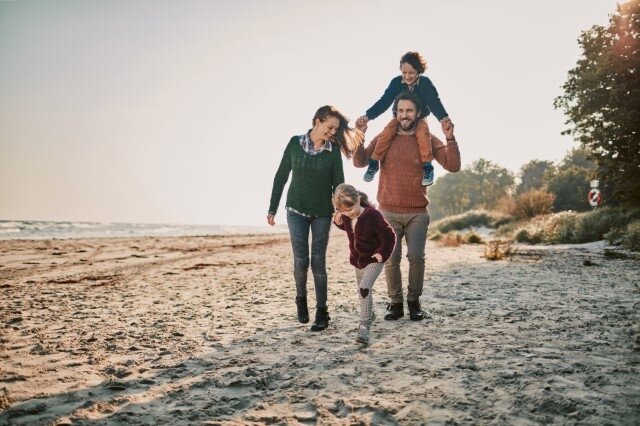 Zuhause für Ihre Familie in gewachsener Wohnlage Familienhaus mit höchstem Wohnkomfort auf 3 Etagen mit Keller